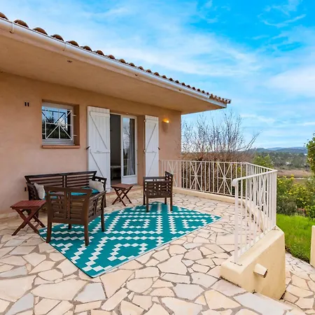 De Standing Piscine- Vue Panoramique