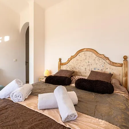 Villa De Standing Piscine- Vue Panoramique *