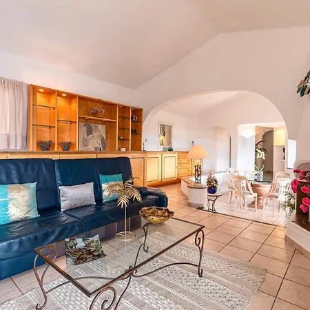 De Standing Piscine- Vue Panoramique